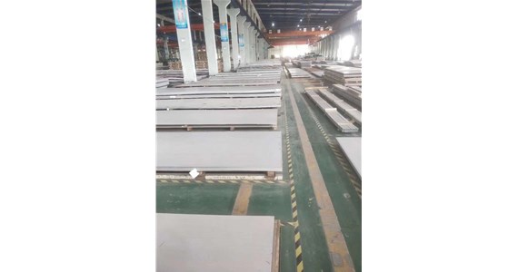 【太原不銹鋼板廠家】解析：不銹鋼產(chǎn)品作為將建筑材料的優(yōu)勢(shì)有哪些？